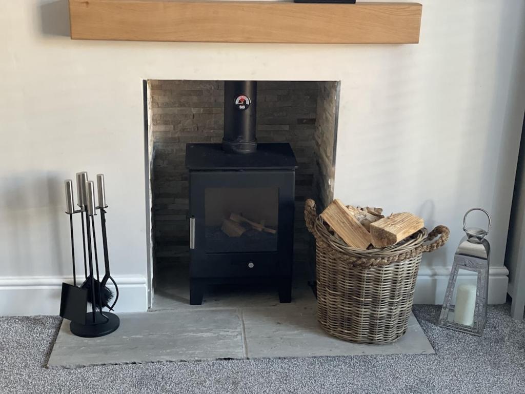 Quirky Cottage In The Centre Of Penrith With A Hot Tub Ngoại thất bức ảnh